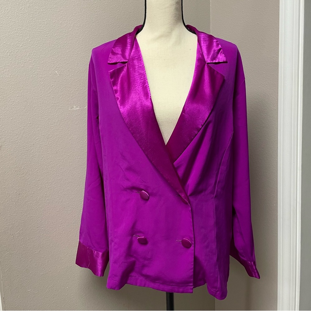 Victorias Secret Gold Label Button Up Top Size Small